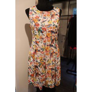 Mela London Flower & Parrot dress Size 6/8 missing Belt